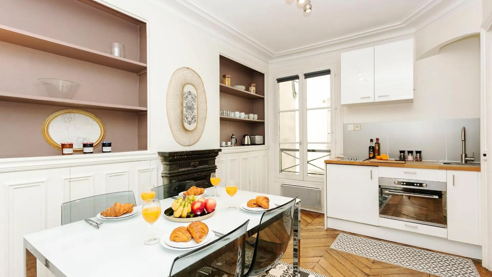 Notre-Dame - 1Br With Balcony - Cityapartmentstay Paris