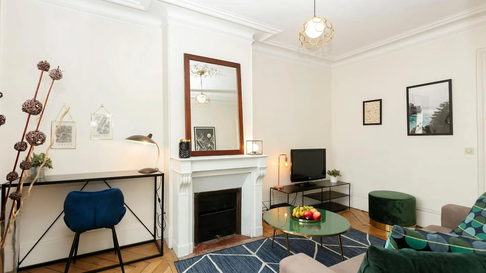 Notre-Dame - 1Br With Balcony - Cityapartmentstay location